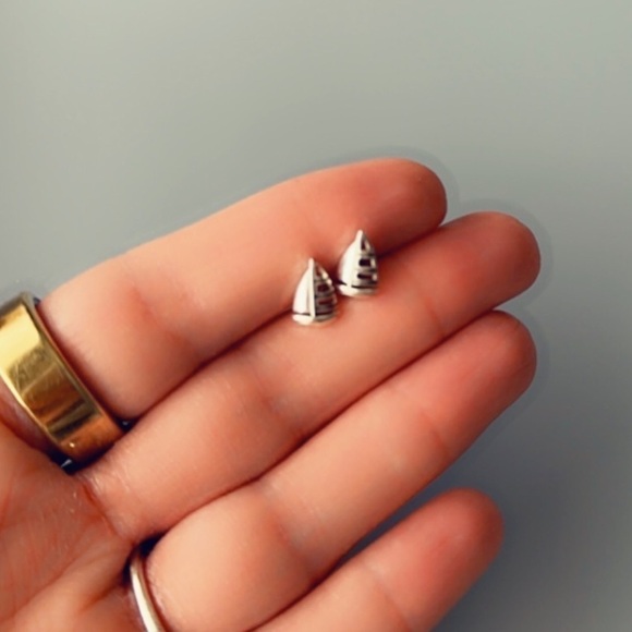 Sterling Silver Tiny Stud Sailboat Earrings - Picture 5 of 13